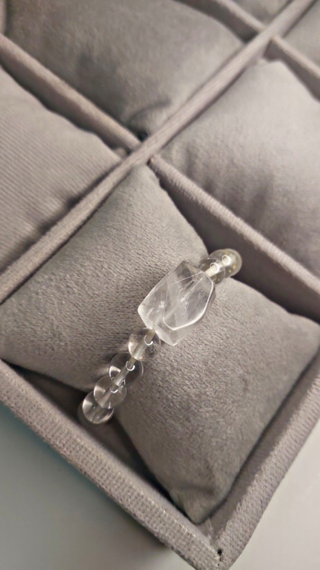 دستبند کوارتز شفاف