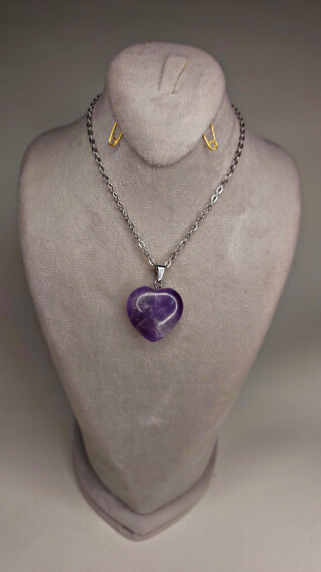 گردنبند قلب سنگ آمیتیست