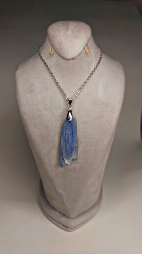 گردنبند راف سنگ کیانیت