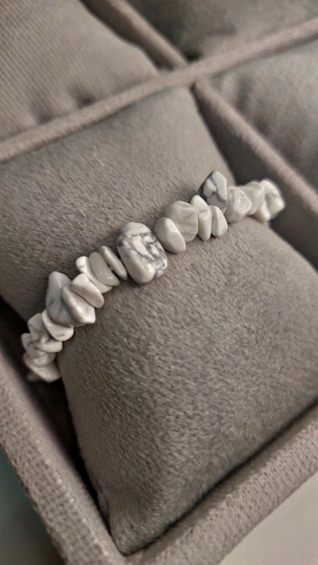 دستبند سنگ هائولیت