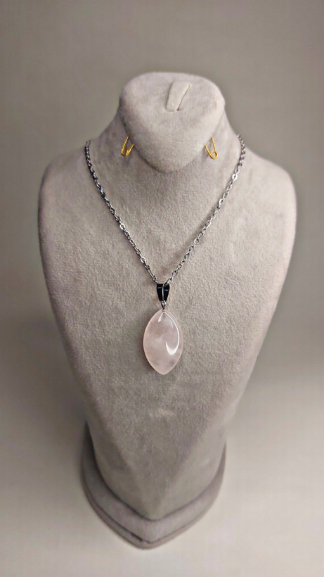 گردنبند رزکوارتز