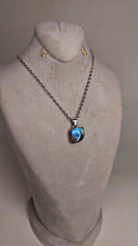 گردنبند لابرادوریت آبی