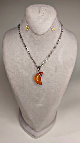 گردنبند ماه سنگ Carnelian