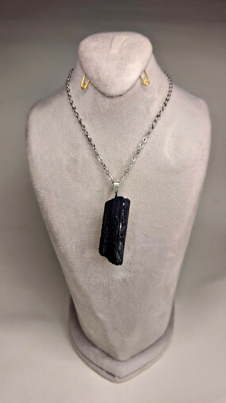 گردنبند سنگ Black tourmaline