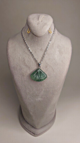 گردنبند سنگ فلوریت