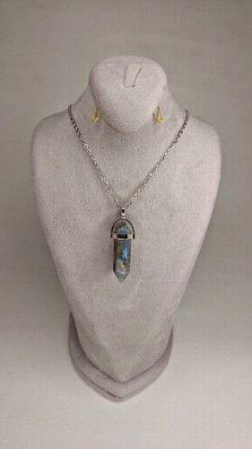 گردنبند منشور سنگ لابرادوریت