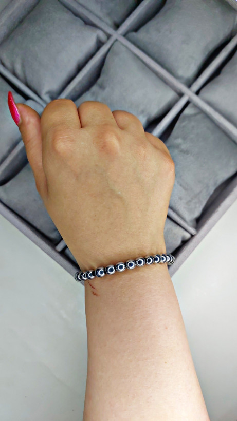 دستبند حدید