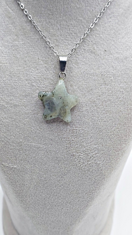 گردنبند لابرادوریت